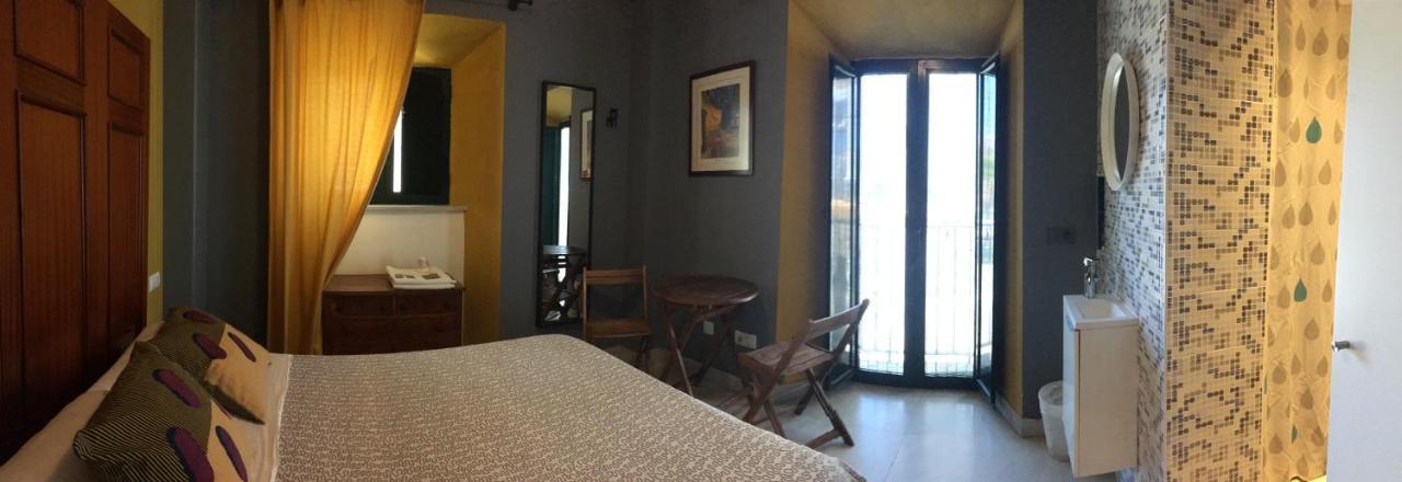 Baobab Hostal เอลปูแอร์โต เด ซานตามาริอา ภายนอก รูปภาพ