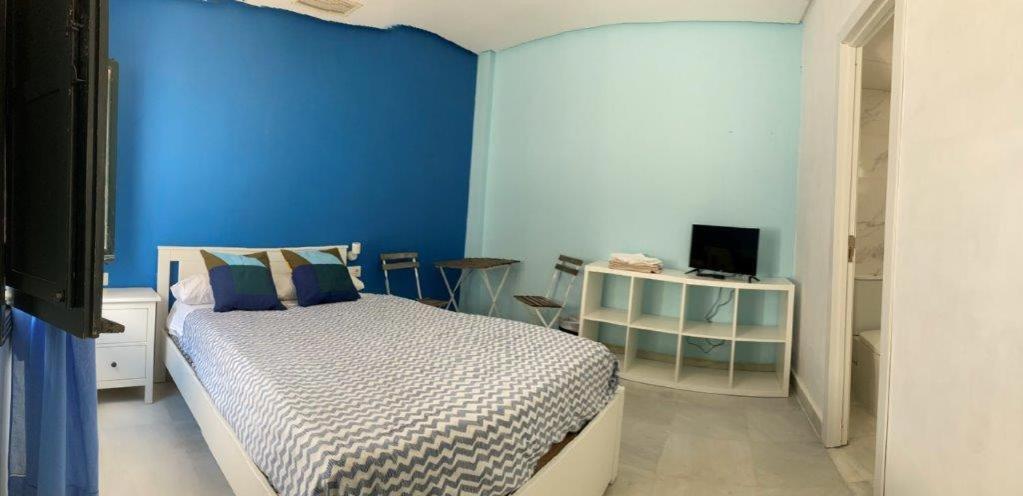 Baobab Hostal เอลปูแอร์โต เด ซานตามาริอา ภายนอก รูปภาพ