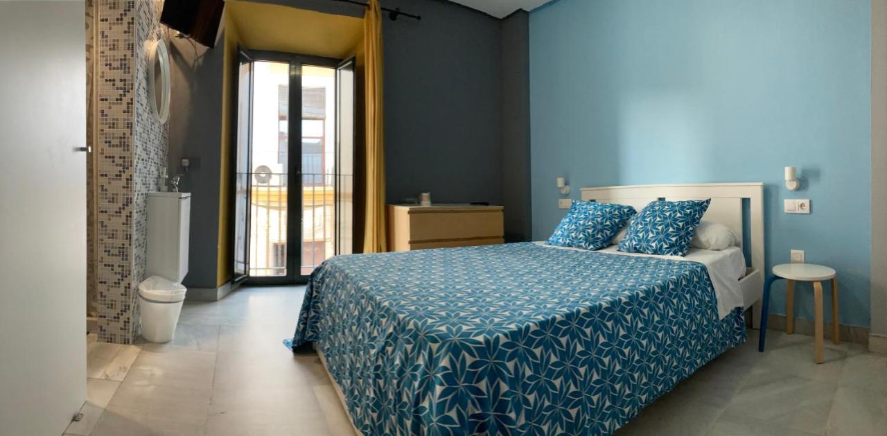 Baobab Hostal เอลปูแอร์โต เด ซานตามาริอา ภายนอก รูปภาพ